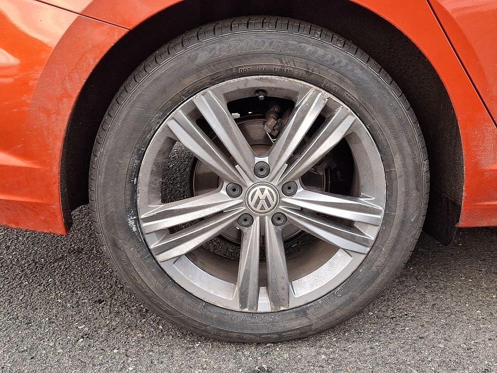 2021 Volkswagen Jetta R-Line