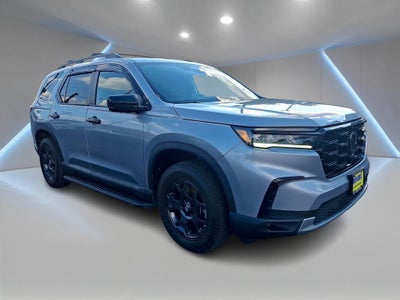 2023 Honda Pilot TrailSport