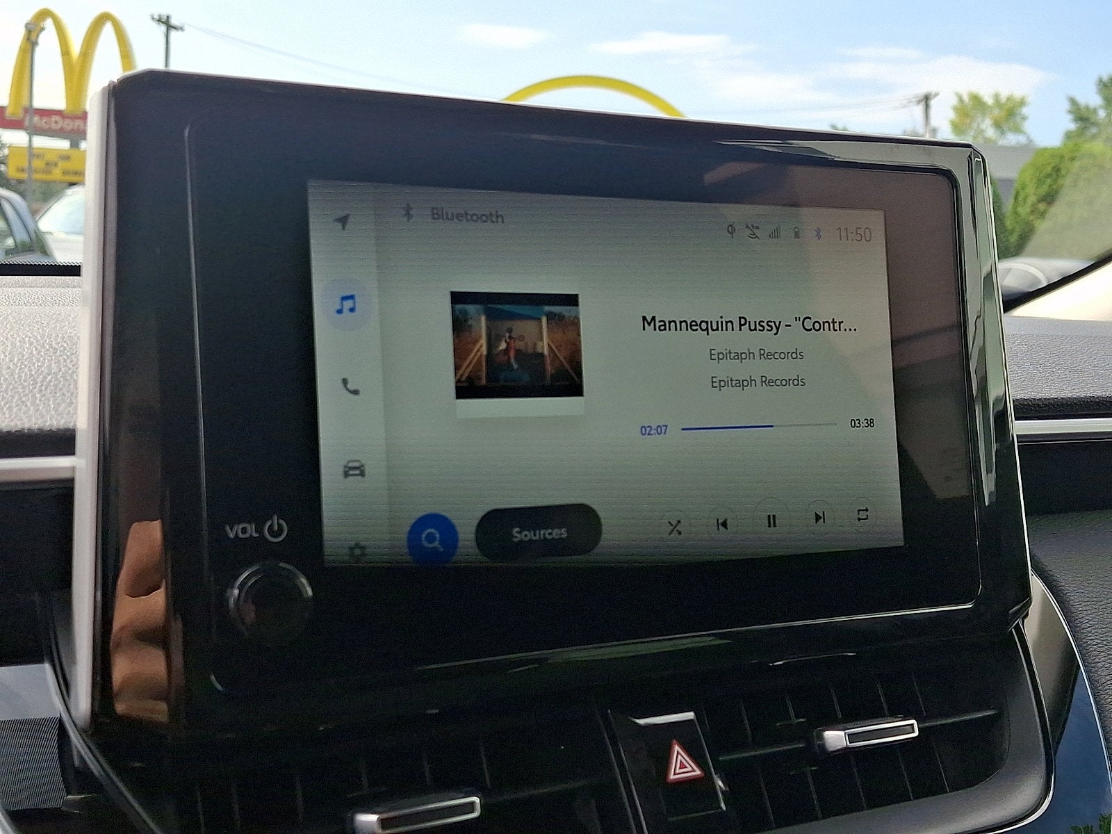 2025 Toyota Corolla Cross XLE