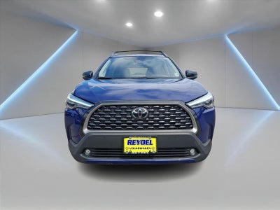 2025 Toyota Corolla Cross XLE