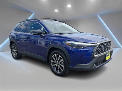 2025 Toyota Corolla Cross XLE