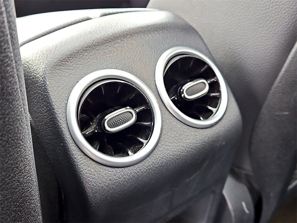 2021 Mercedes-Benz GLB GLB 250 4MATIC®