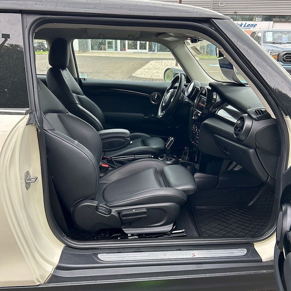 2021 MINI Cooper S Signature