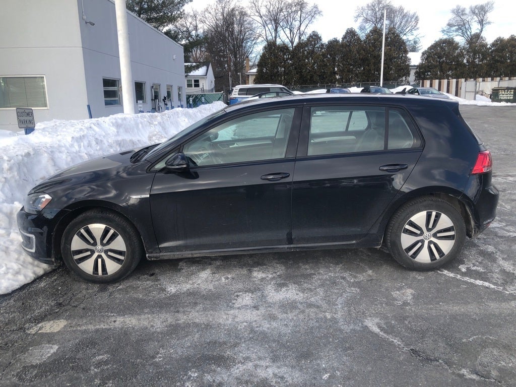 2016 Volkswagen e-Golf SEL Premium