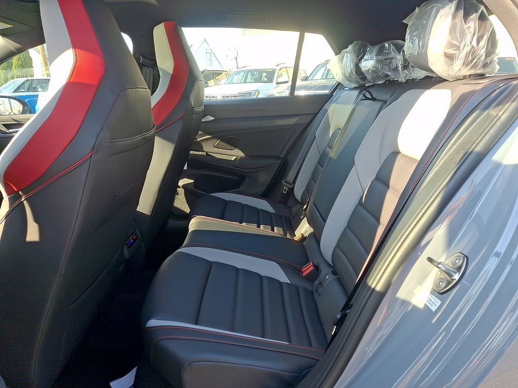 2026 Volkswagen Golf GTI Autobahn