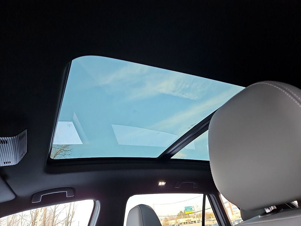 2024 Volkswagen Atlas Cross Sport 2.0T SEL R-Line