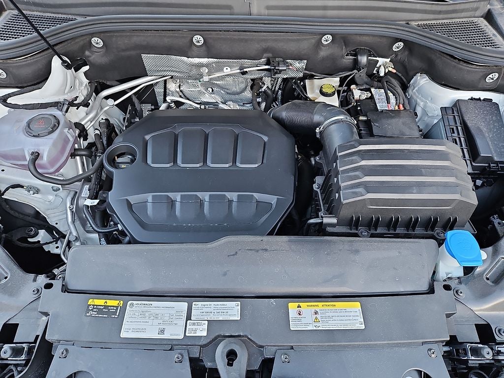 2024 Volkswagen Atlas Cross Sport 2.0T SEL R-Line