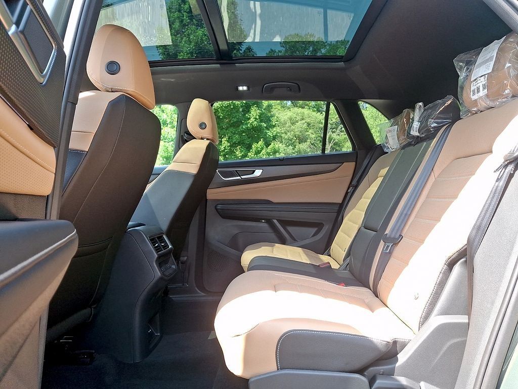 2026 Volkswagen Atlas Cross Sport 2.0T SEL