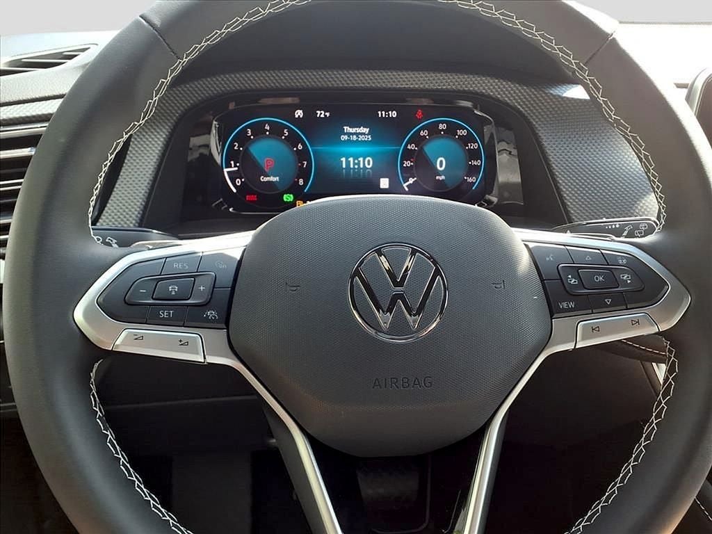 2025 Volkswagen Atlas Cross Sport 2.0T SEL