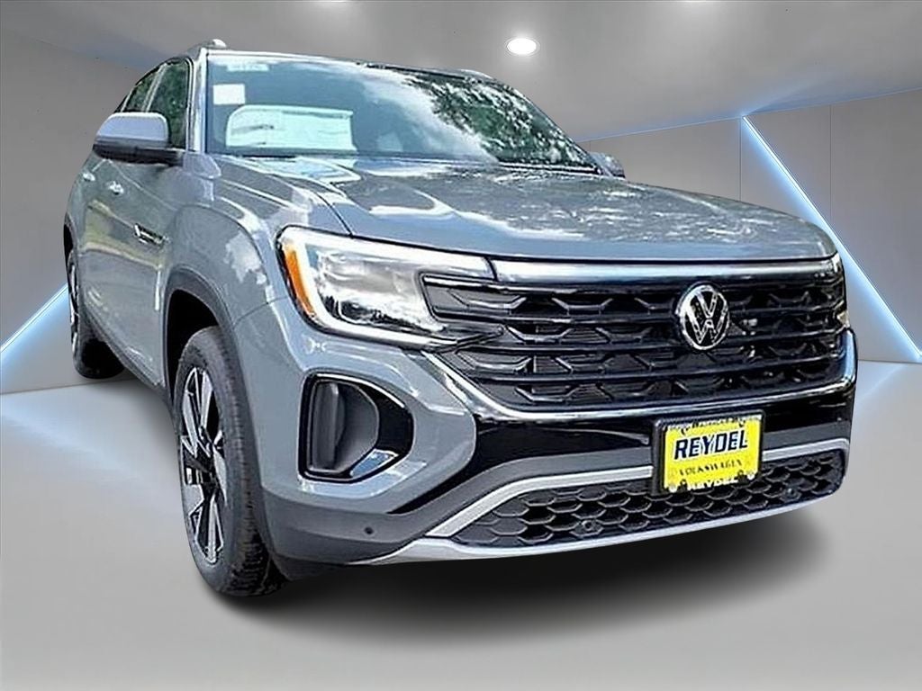 2025 Volkswagen Atlas Cross Sport 2.0T SEL