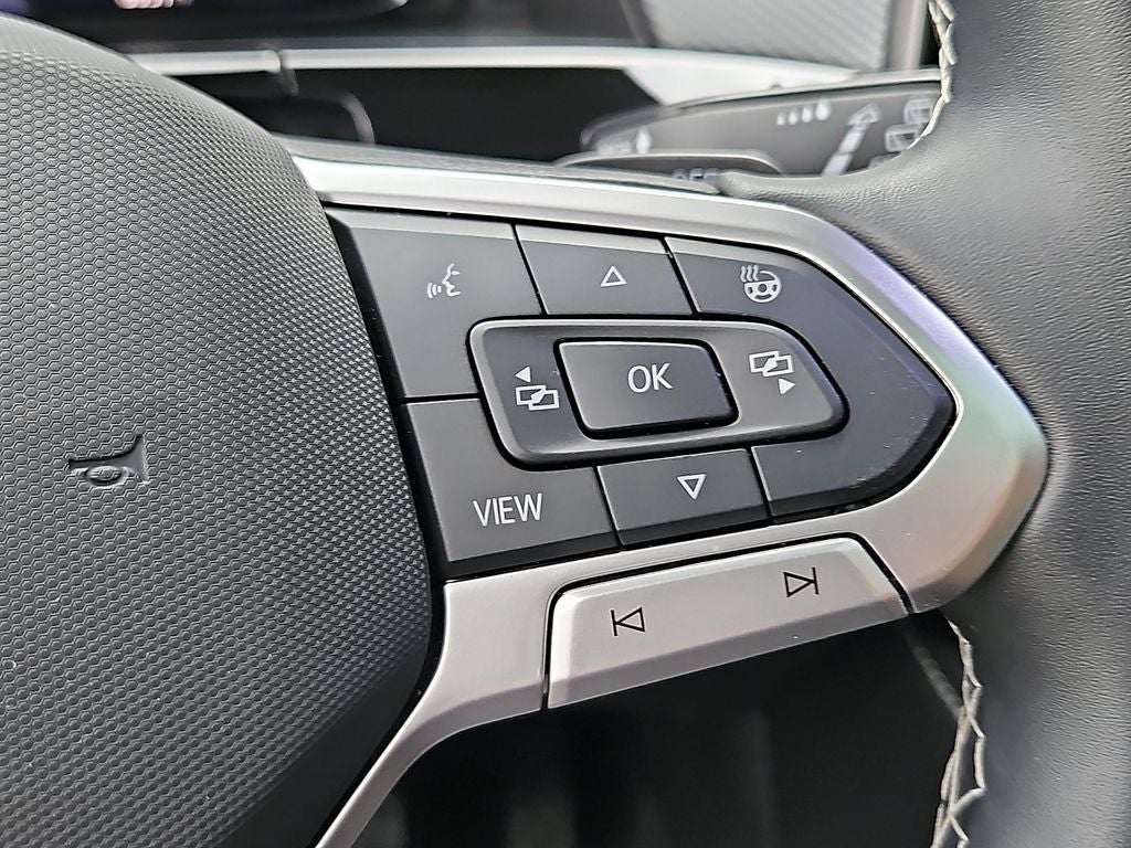 2025 Volkswagen Atlas Cross Sport 2.0T SEL