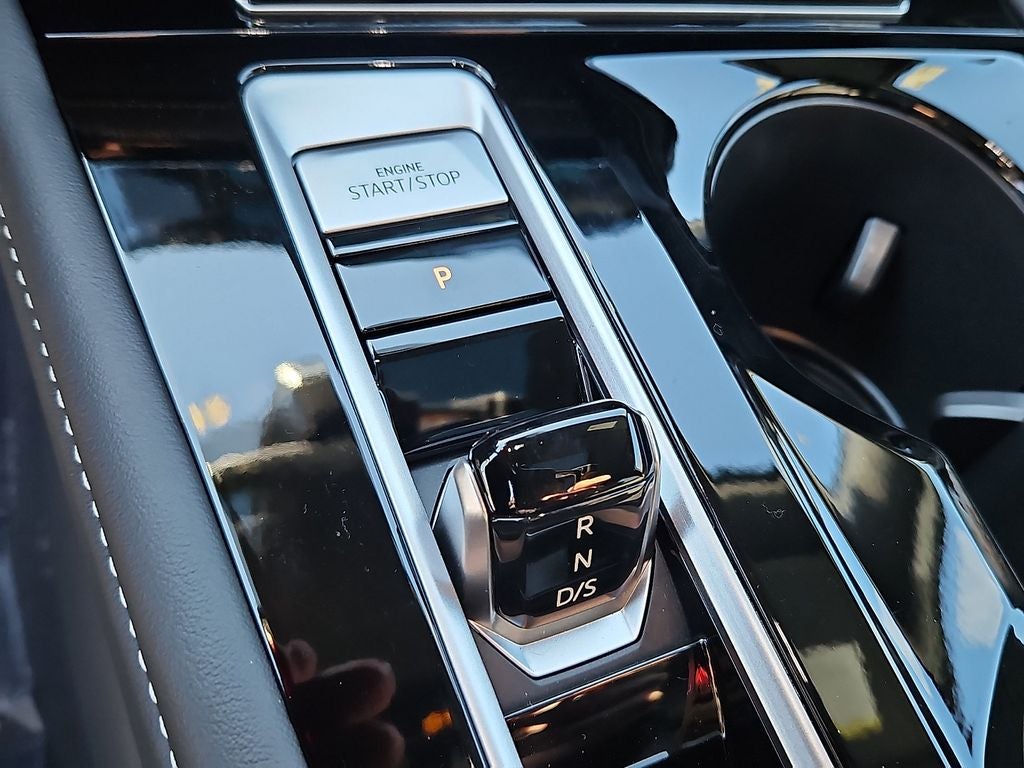 2024 Volkswagen Atlas Cross Sport 2.0T SEL