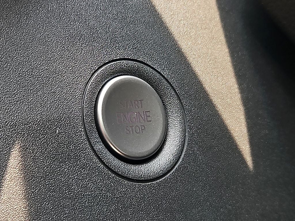 2025 Volkswagen ID.4 Pro