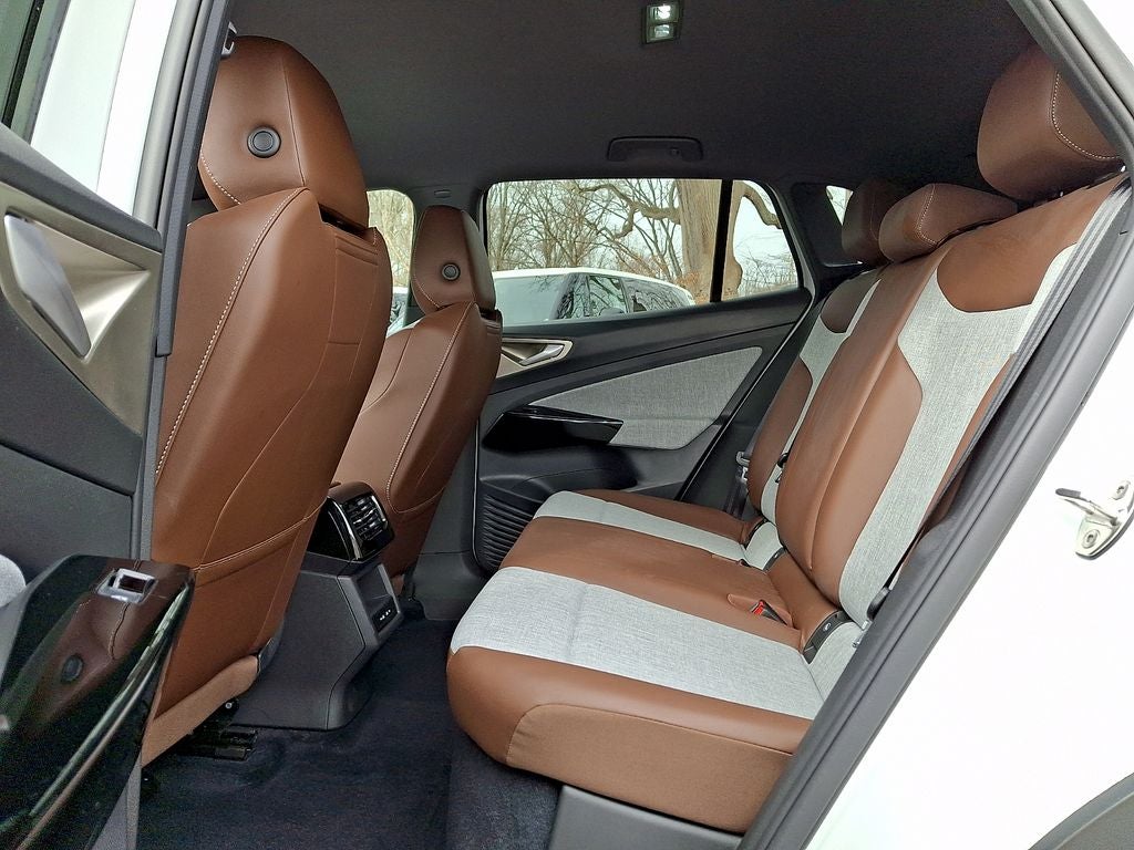 2025 Volkswagen ID.4 Pro