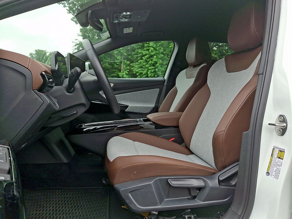 2025 Volkswagen ID.4 Pro