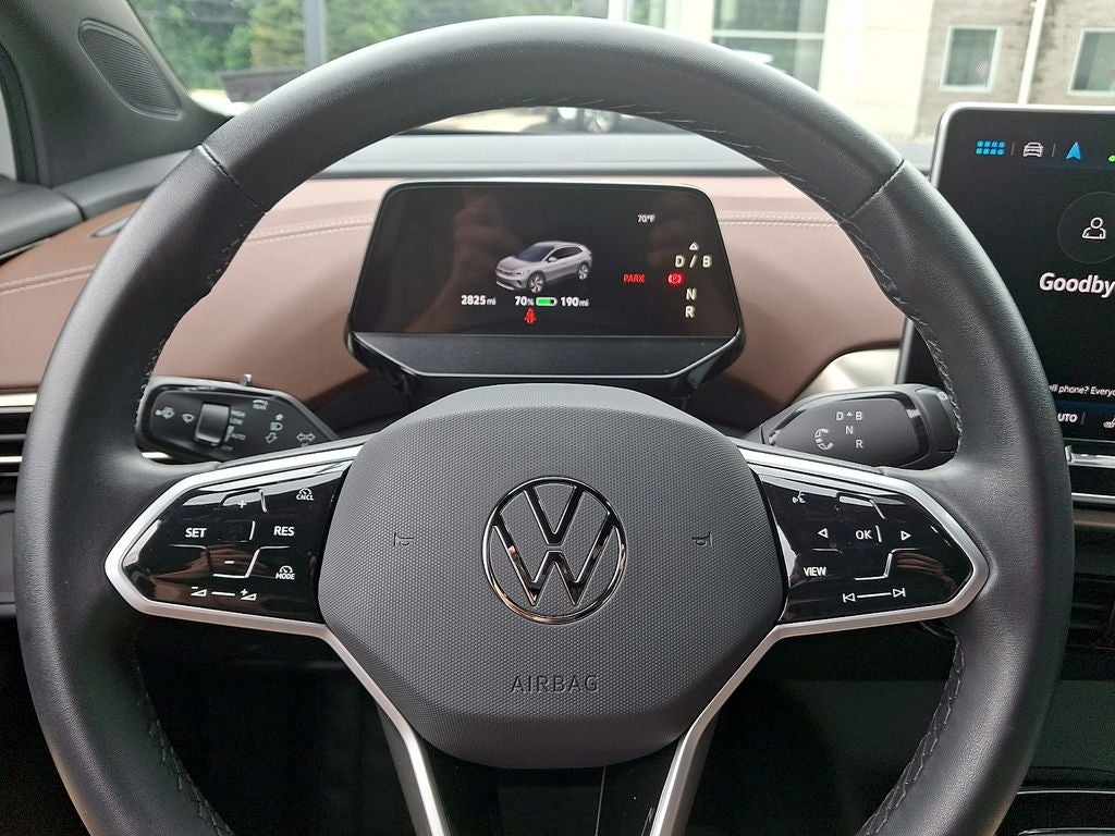 2025 Volkswagen ID.4 Pro