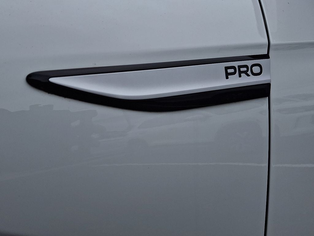 2025 Volkswagen ID.4 Pro
