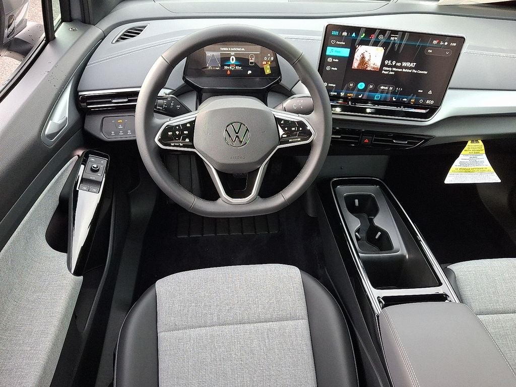 2025 Volkswagen ID.4 Pro