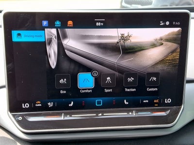 2024 Volkswagen ID.4 Pro