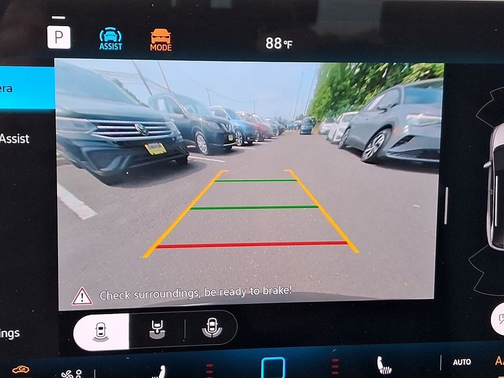 2024 Volkswagen ID.4 Pro