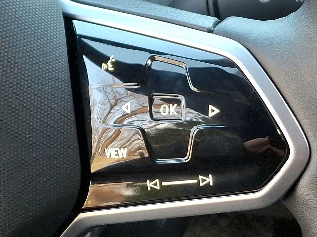 2025 Volkswagen ID.4 Pro