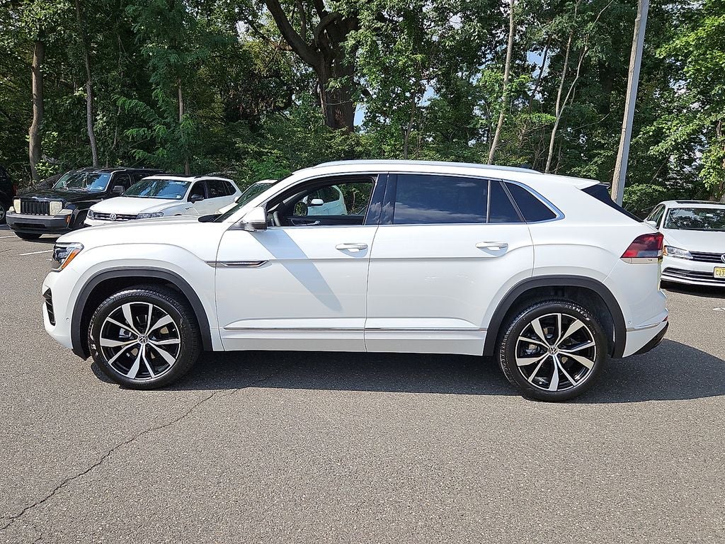 2026 Volkswagen Atlas Cross Sport 2.0T SEL Premium R-Line