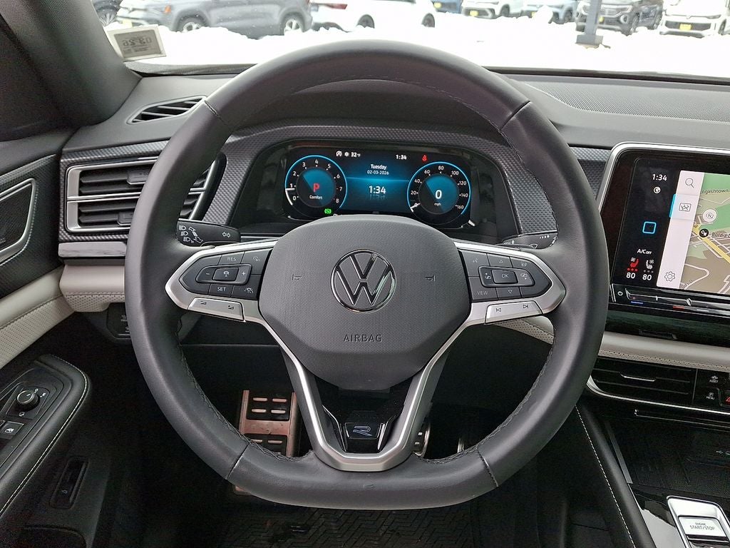 2025 Volkswagen Atlas Cross Sport 2.0T SEL Premium R-Line