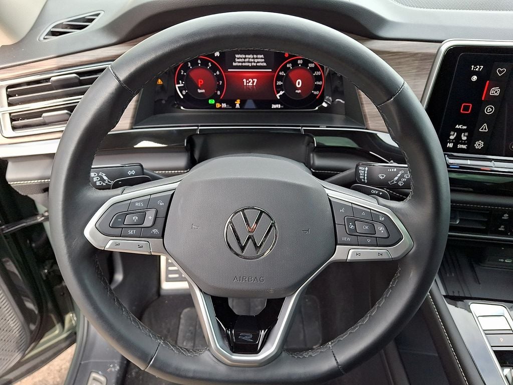 2025 Volkswagen Atlas 2.0T SEL Premium R-Line