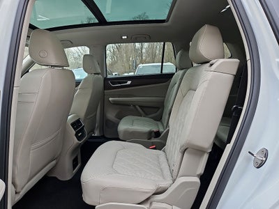 2025 Volkswagen Atlas 2.0T SEL Premium R-Line