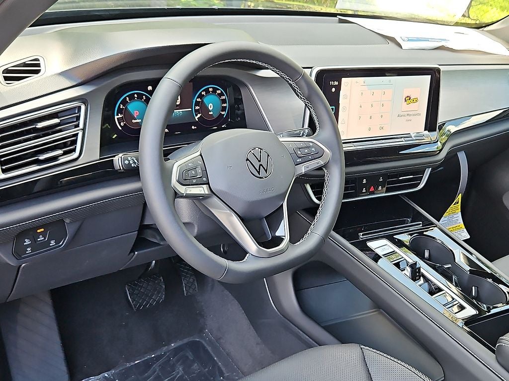 2026 Volkswagen Atlas Cross Sport 2.0T SE w/Technology
