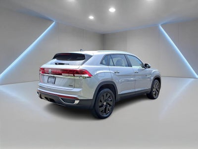 2025 Volkswagen Atlas Cross Sport 2.0T SE w/Technology