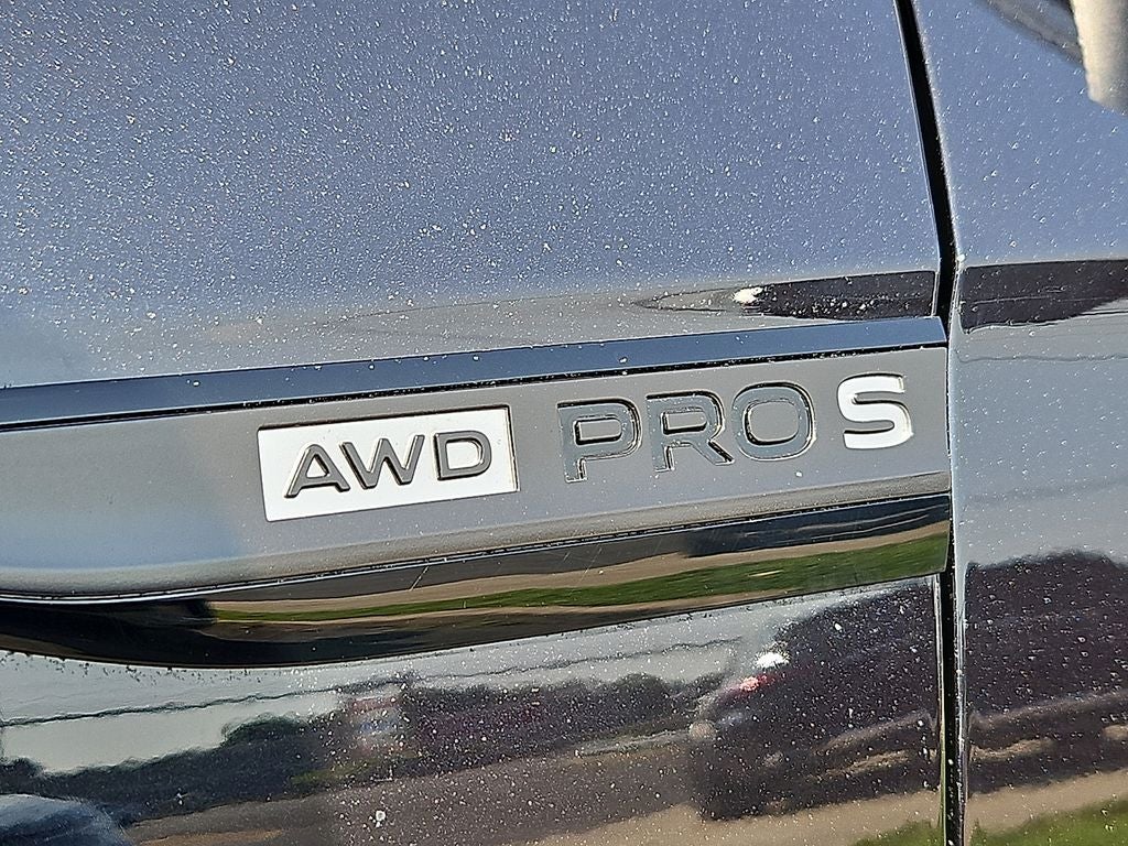 2025 Volkswagen ID.4 Pro S Plus