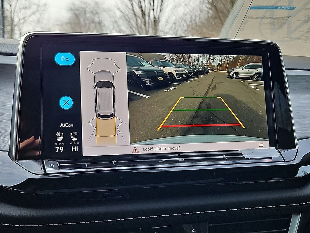 2026 Volkswagen Atlas Cross Sport 2.0T SE w/Technology