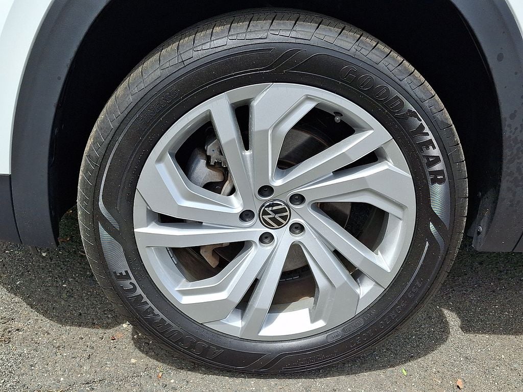 2023 Volkswagen Atlas 2.0T SE w/Technology
