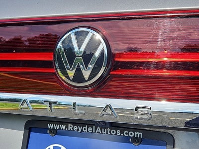 2024 Volkswagen Atlas 2.0T SE w/Technology