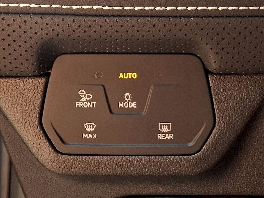 2026 Volkswagen Atlas Cross Sport 2.0T SE