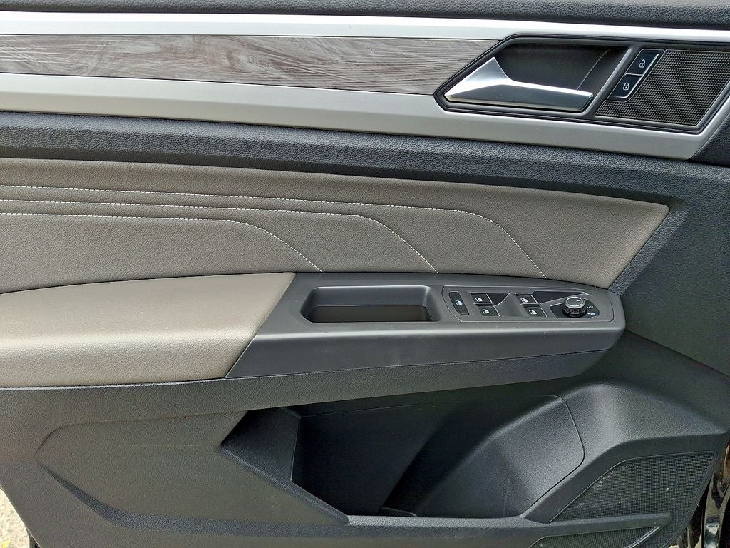 2023 Volkswagen Atlas Cross Sport 2.0T SE