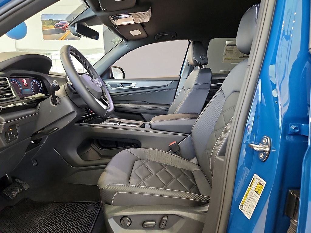 2025 Volkswagen Atlas Cross Sport 2.0T SE