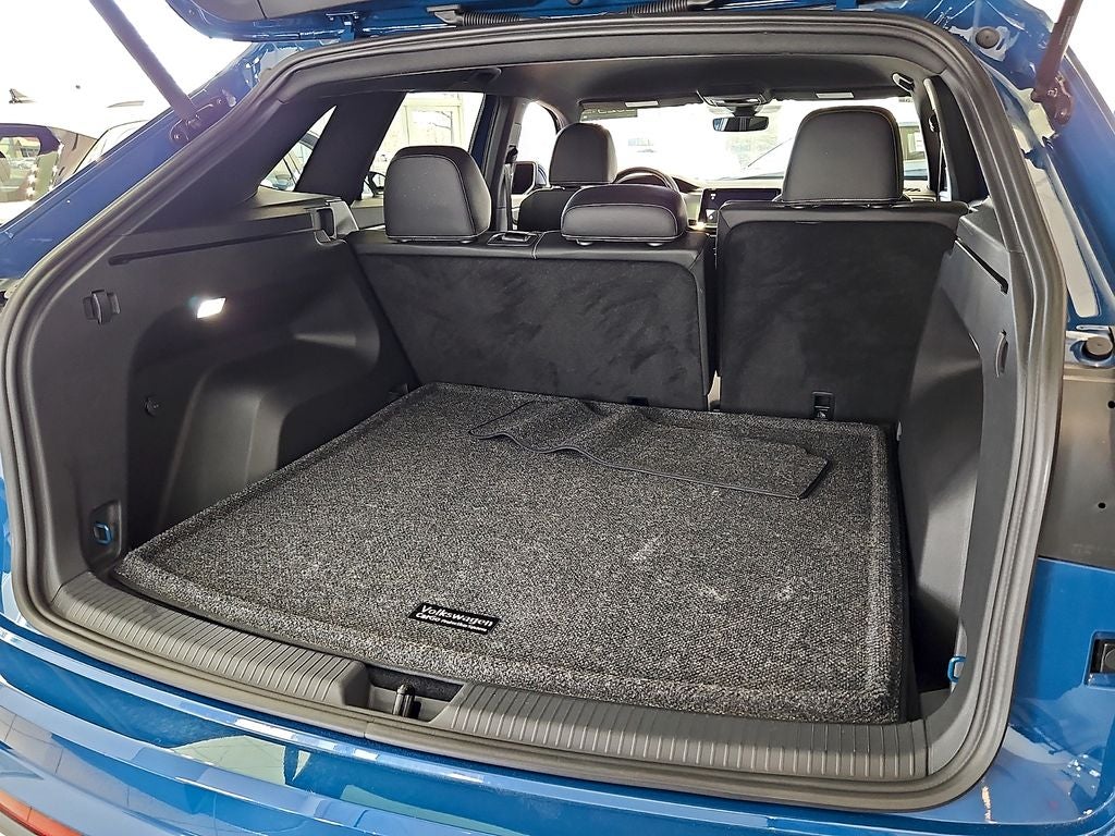 2025 Volkswagen Atlas Cross Sport 2.0T SE