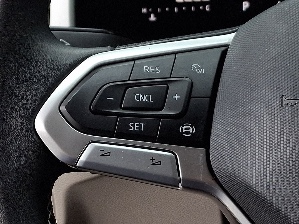 2023 Volkswagen Atlas 2.0T SE