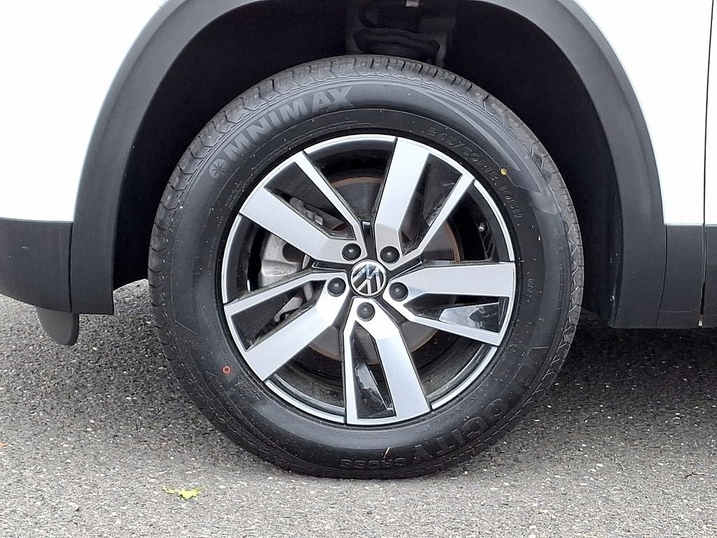 2023 Volkswagen Atlas 2.0T SE
