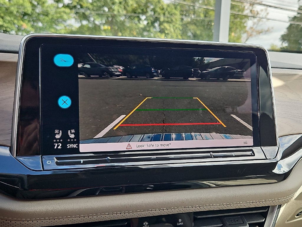 2025 Volkswagen Atlas 2.0T SE