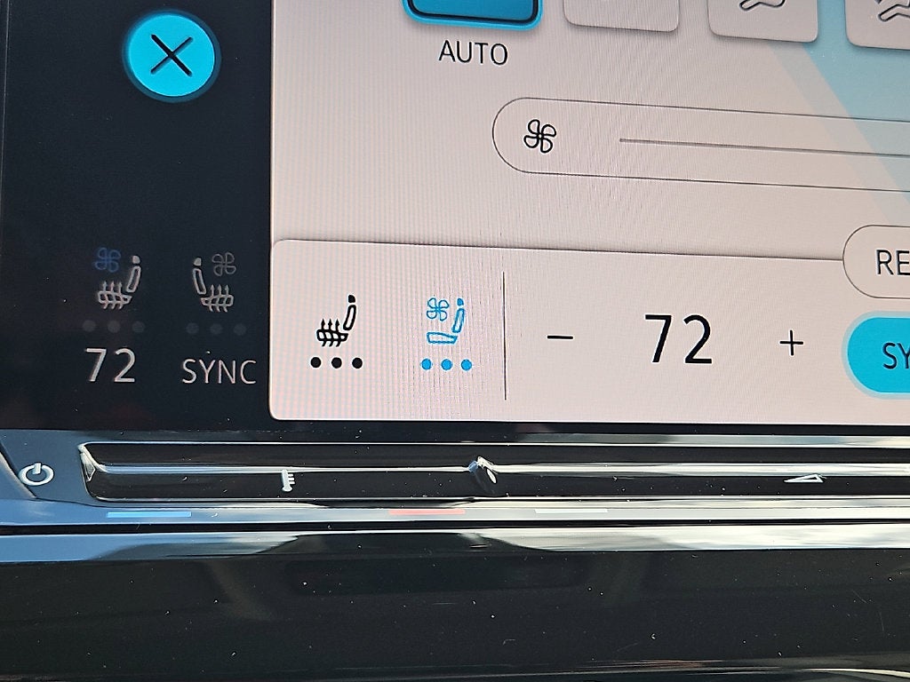 2025 Volkswagen Atlas 2.0T SE