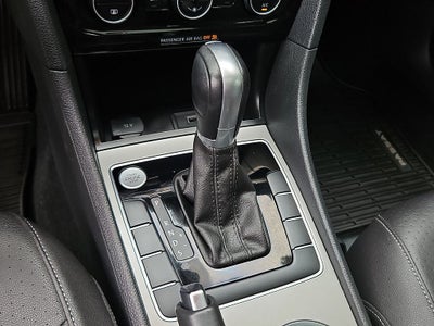 2020 Volkswagen Passat 2.0T SE