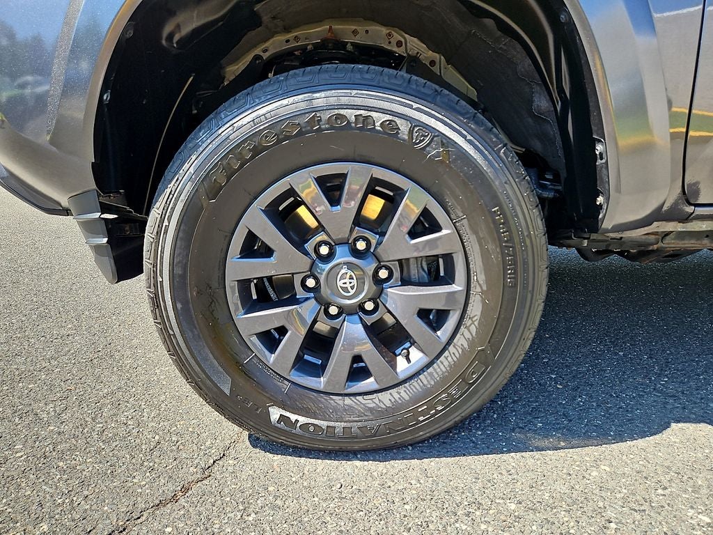 2023 Toyota Tacoma SR5 V6