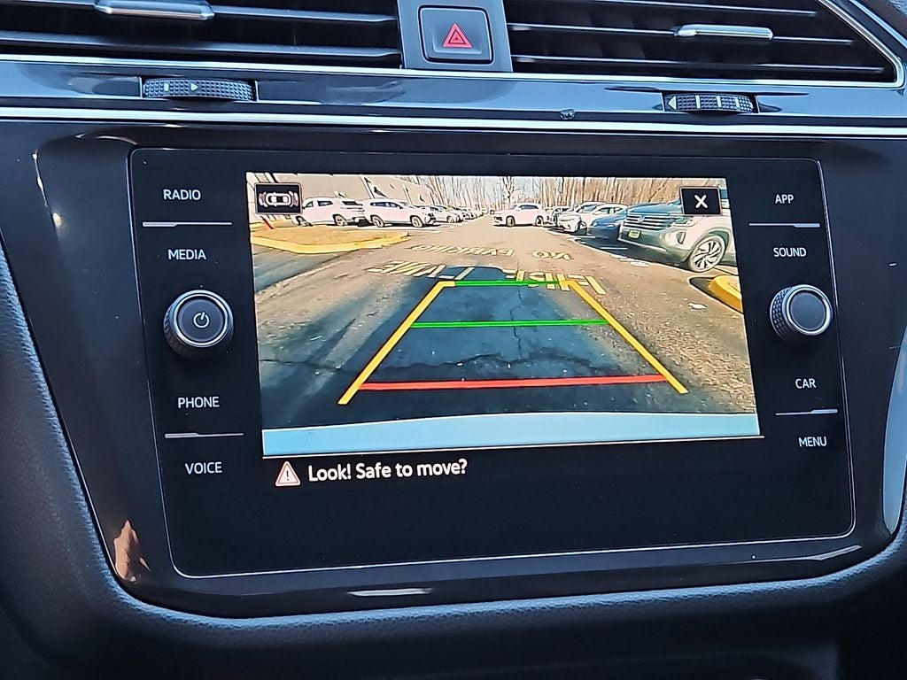 2022 Volkswagen Tiguan 2.0T SE