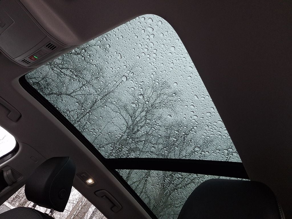 2025 Volkswagen Taos 1.5T SE Black