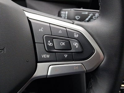 2025 Volkswagen Taos 1.5T SE Black