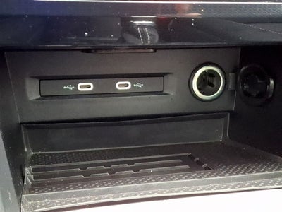 2025 Volkswagen Taos 1.5T SE Black