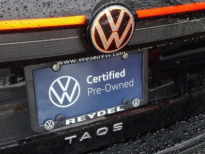 2025 Volkswagen Taos 1.5T SE Black